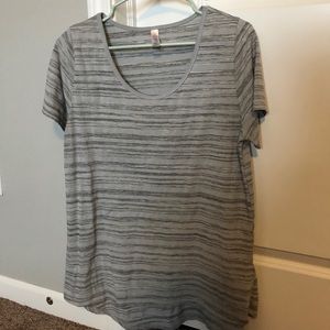 LuLaRoe gray T-shirt